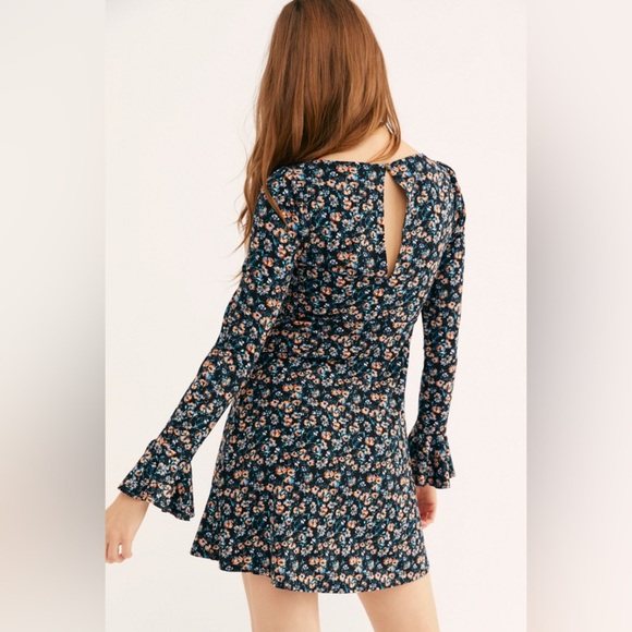 Free People women’s Say hello Floral Long Sleeve mini Dress size SP - Picture 6 of 16